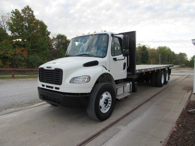 2022 Freightliner M2 106 in Grabill, IN