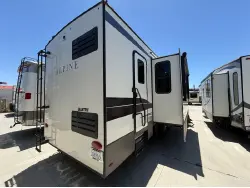 2022 Keystone 3720MD Alpine
