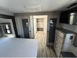 2022 Keystone 3720MD Alpine