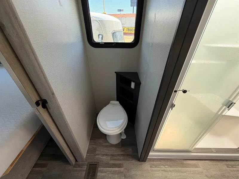 2022 Keystone 3720MD Alpine
