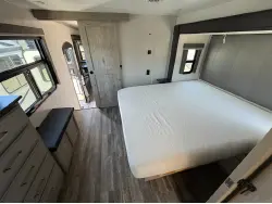 2022 Keystone 3720MD Alpine