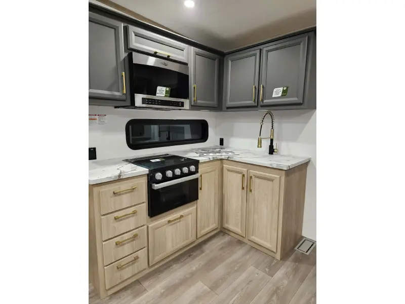 2026 KZ RV R28BH