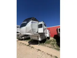 2022 Prime Time Manufacturing Crusader 335RLP