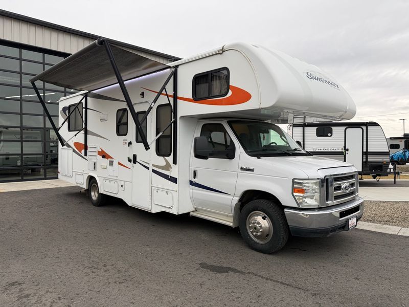 2016 Forest River Sunseeker 2650S in billings MT