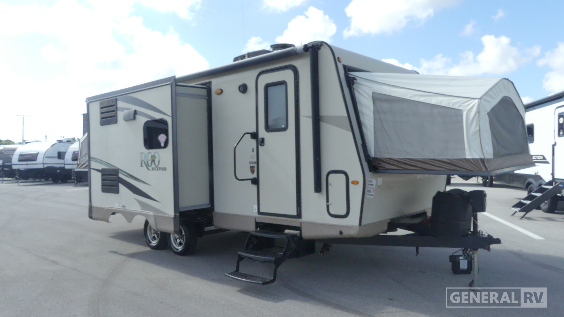 2019 Forest River ROCKWOOD ROO 23IKSS RV