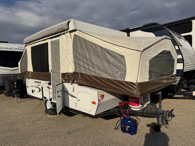 2015 Forest River Rockwood Tent Freedom Series 1910 in deforest WI