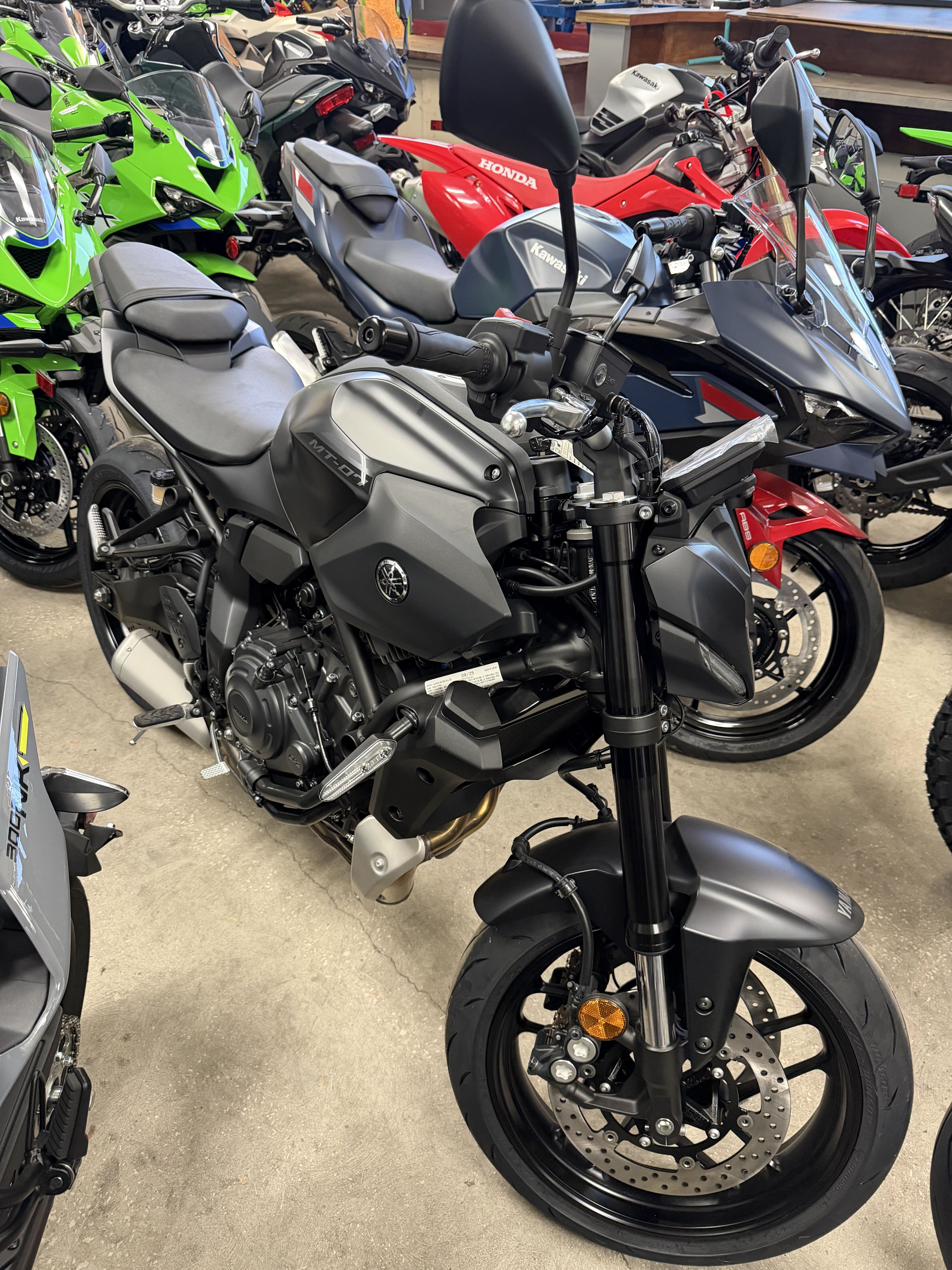 2026 Yamaha MT 07 MATTE CHARCOAL BLACK 07 in Shawnee, KS