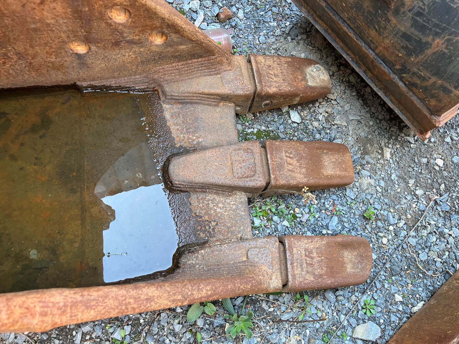 Caterpillar 330D-Dig Bucket in Annapolis, MD