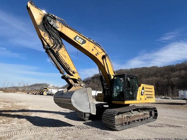 2019 Caterpillar 336 in Springfield, IL