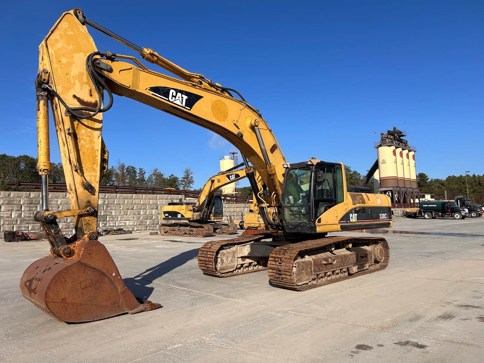 2003 Caterpillar 330CL in Gorham, ME