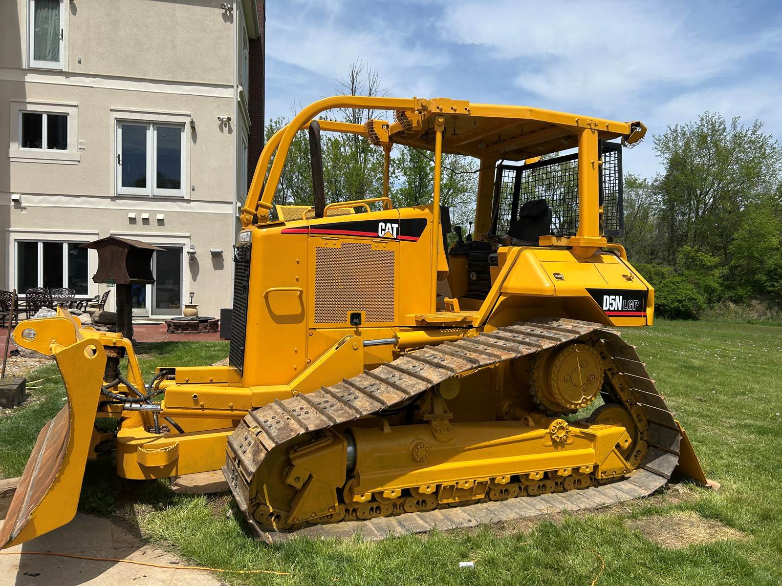 2009 Caterpillar D5N LGP in Wayne, MI