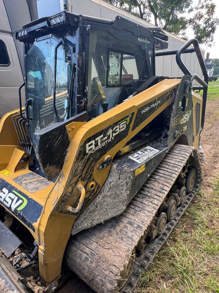 2023 ASV RT-135 Forestry in Wayne, MI
