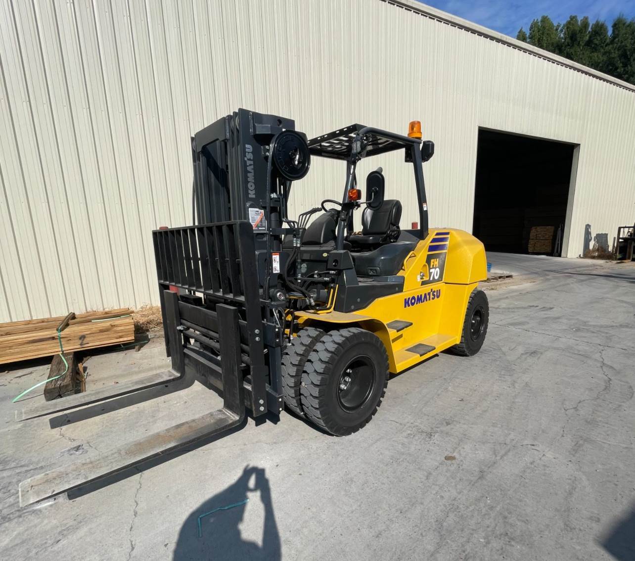 2023 Komatsu FH70 in Wayne, MI