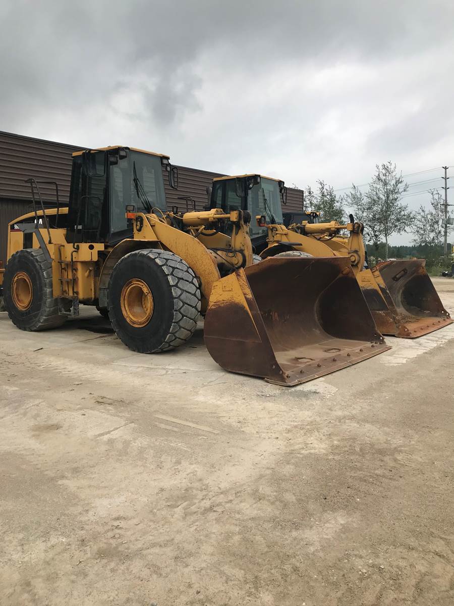 2000 Caterpillar 966G in Wayne, MI