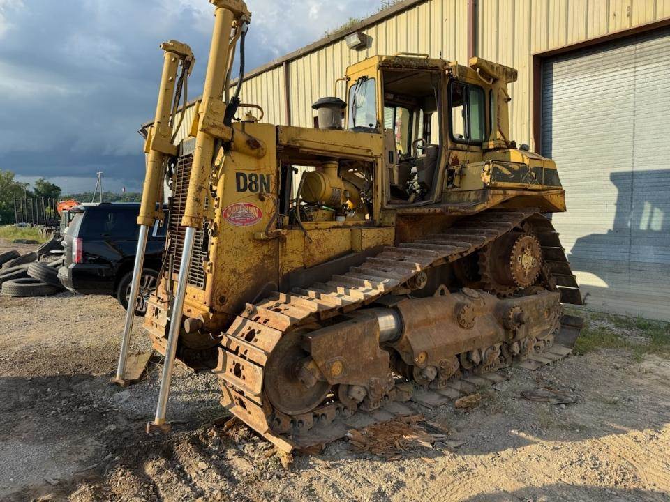 Caterpillar D8N in Wayne, MI