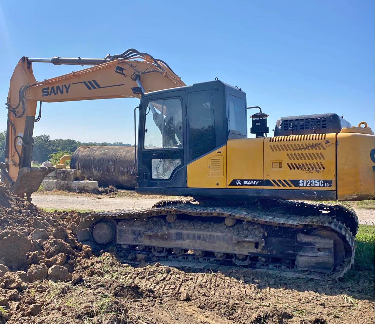 2013 Sany SY 235C in Wayne, MI