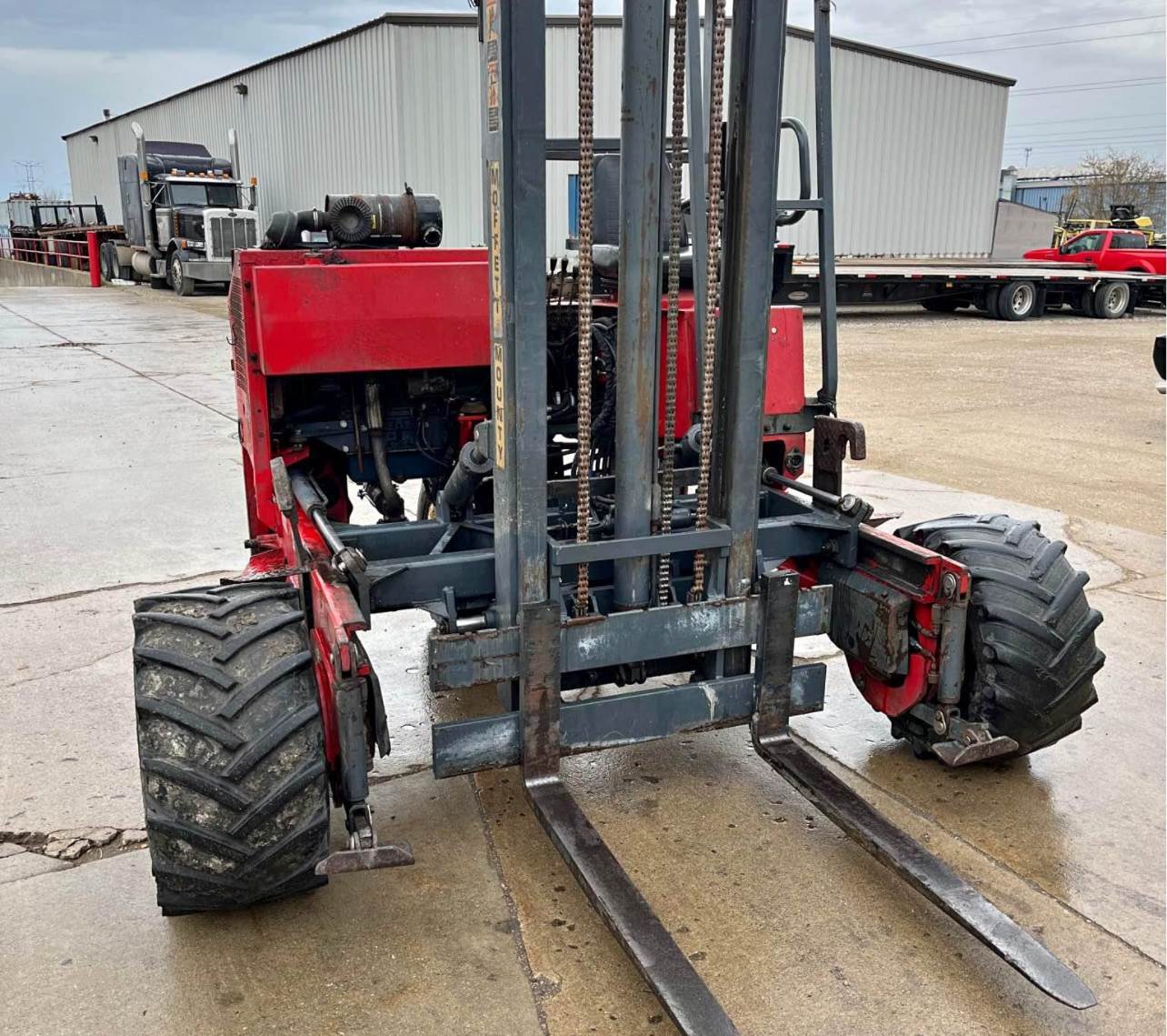 2002 Moffett M5500 in Wayne, MI