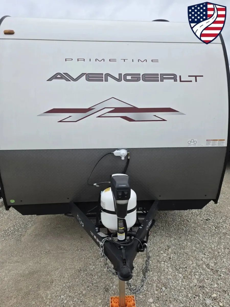 2025 Prime Time Manufacturing Avenger 17BHS in valley view TX