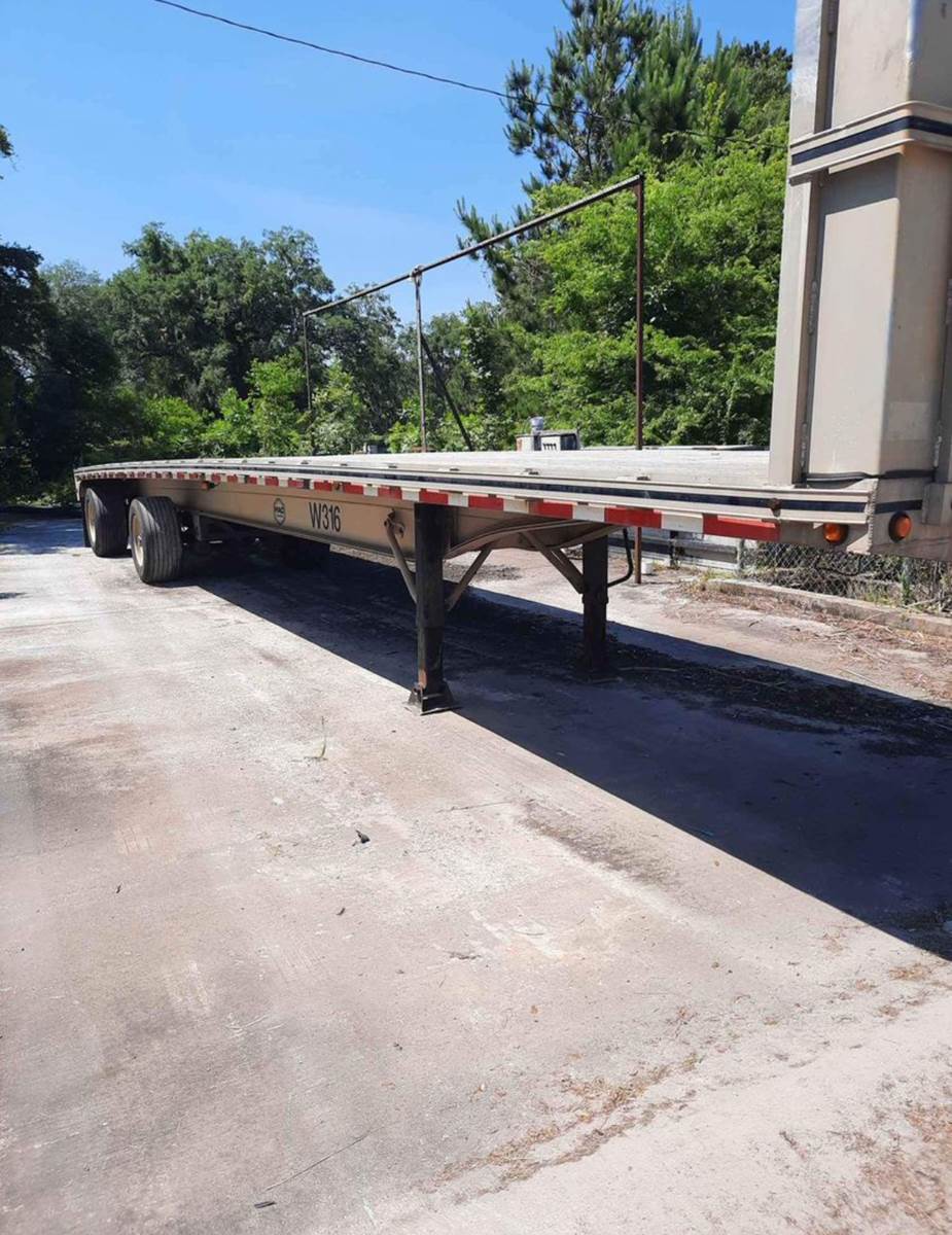 2012 MAC Trailer 45x96x96 in Belleville, MI