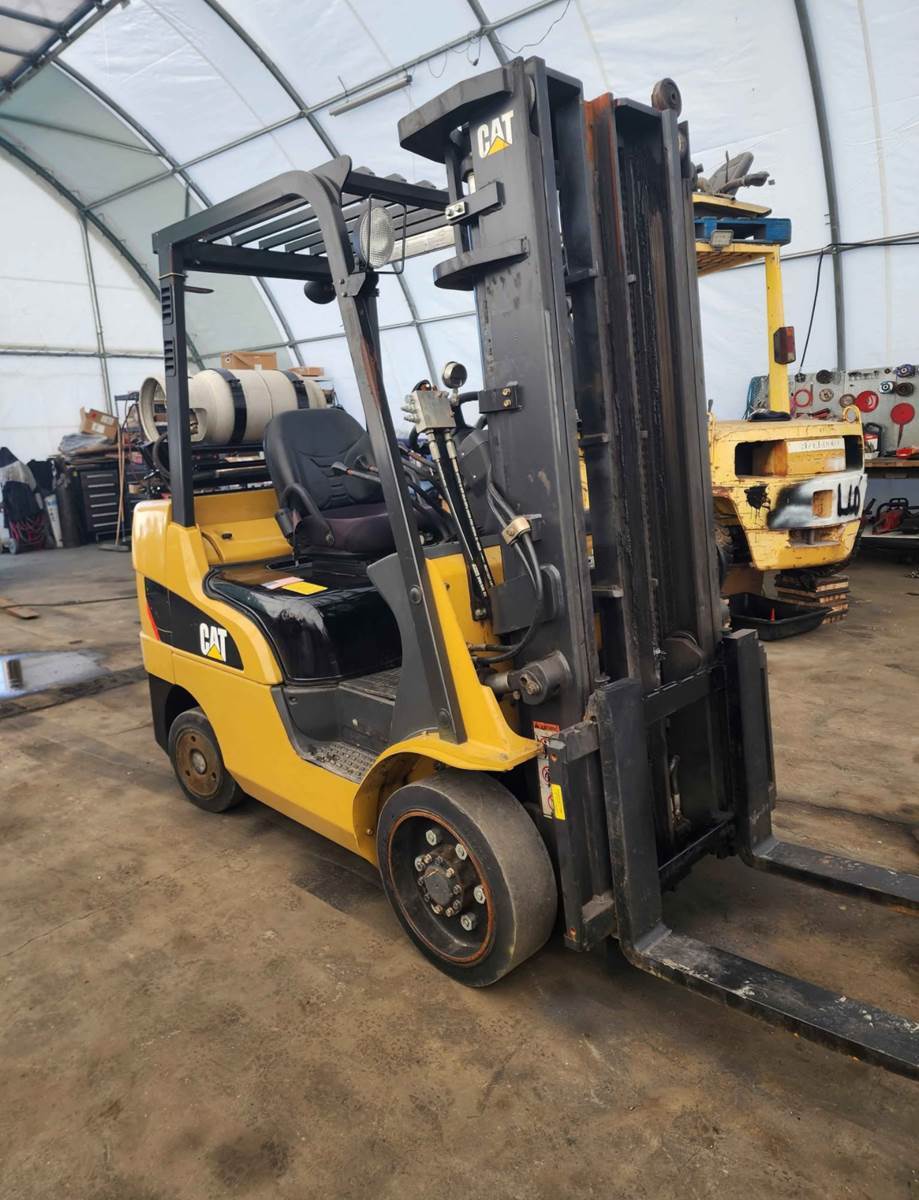 2012 Caterpillar C6000LP in Wayne, MI