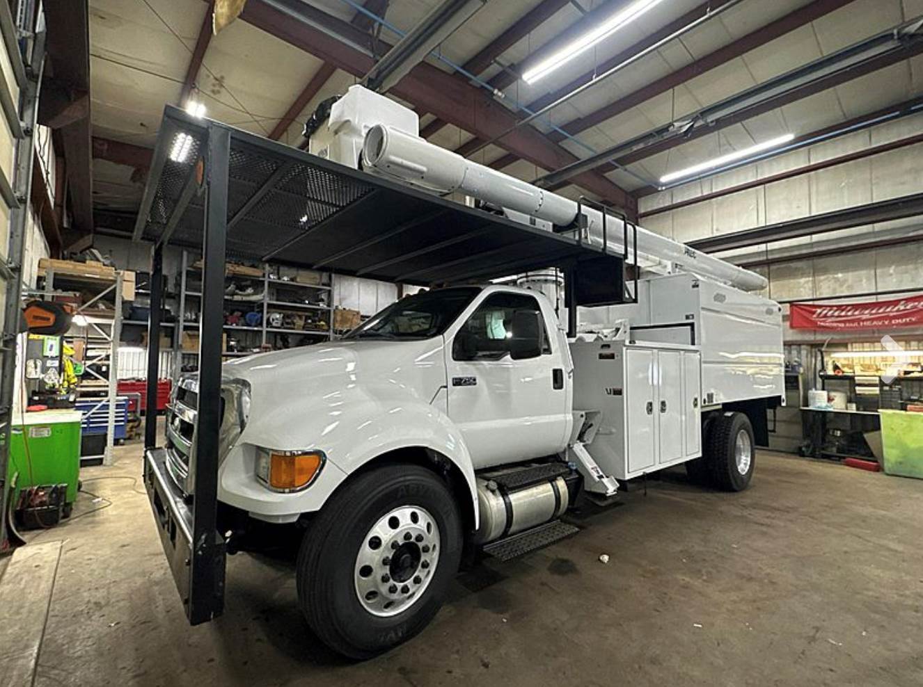 2013 Ford F-750 in Wayne, MI