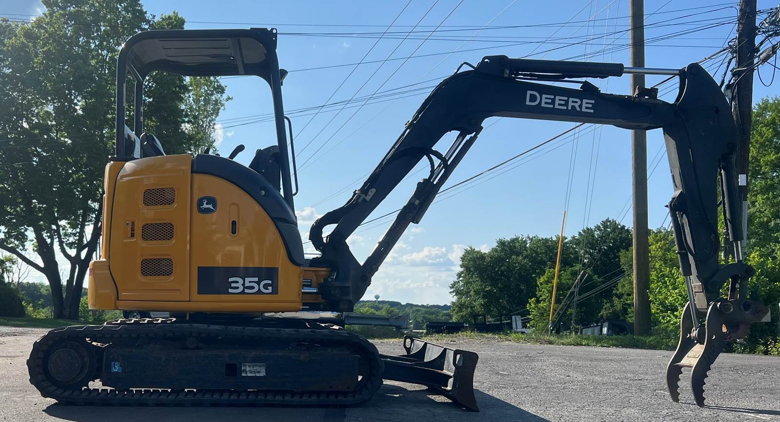 2016 John Deere 35G in Wayne, MI