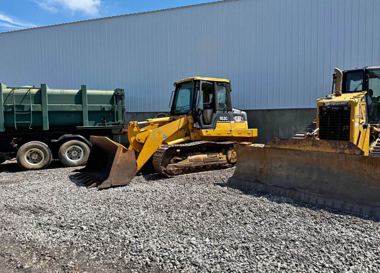 2000 Caterpillar 953C in Wayne, MI