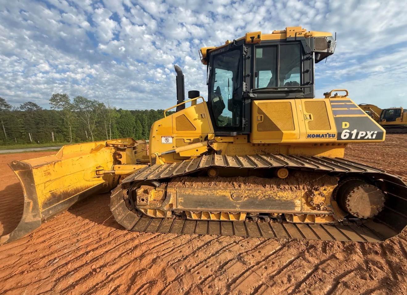 2014 Komatsu D61PXI-23 in Van Buren Charter Township, MI