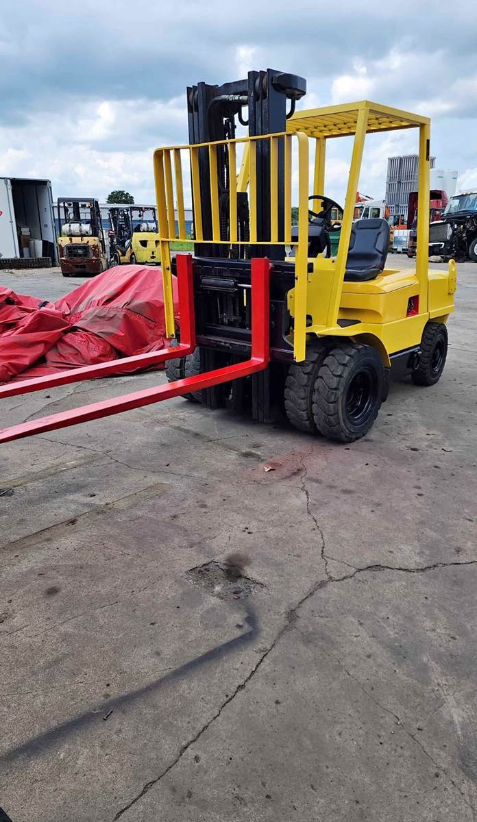 1996 Hyster 6000 Lb in Wayne, MI