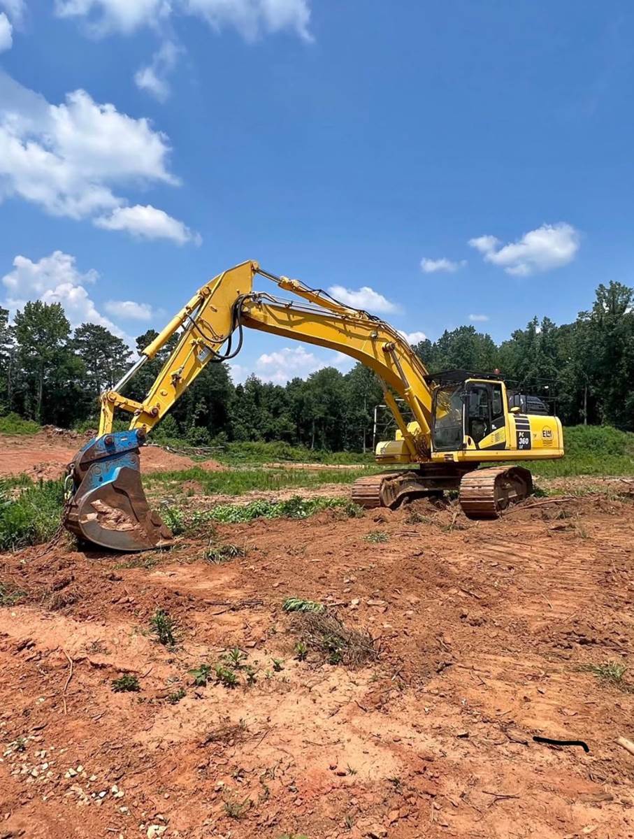 2019 Komatsu PC360LC in Van Buren Charter Township, MI