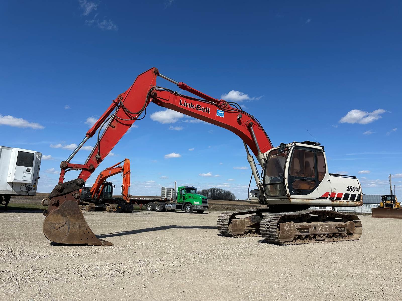 2004 Link-Belt 160 LX in Van Buren Charter Township, MI