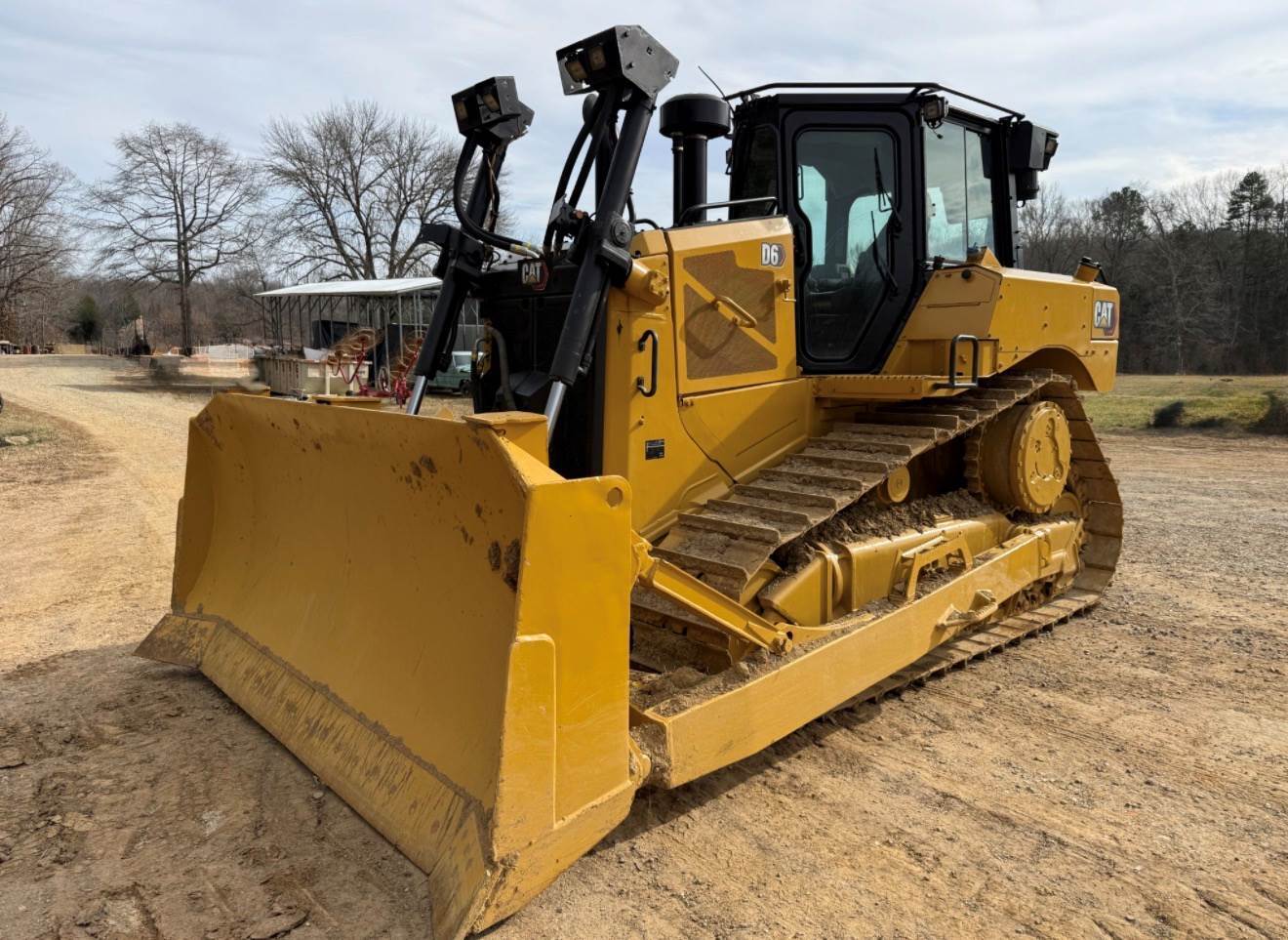 2019 Caterpillar D6 in Van Buren Charter Township, MI