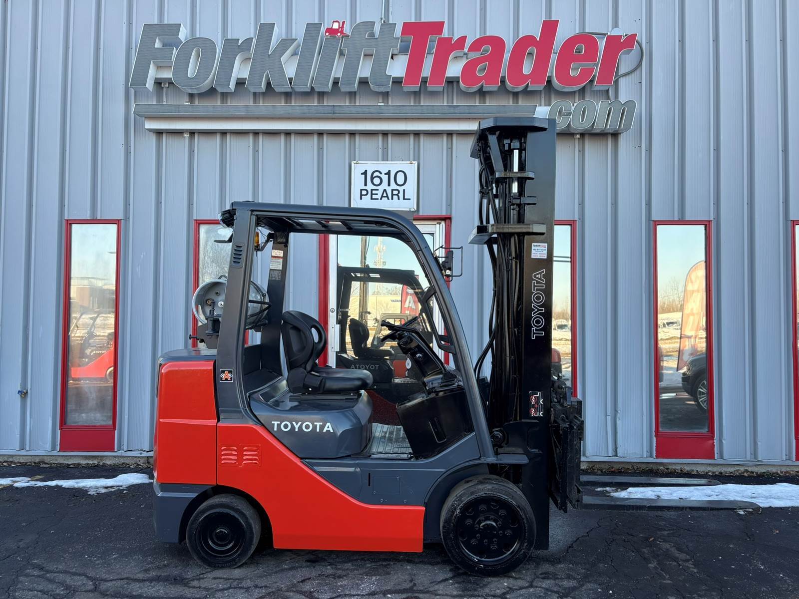 2010 Toyota 8FGCU32 in Waukesha, WI