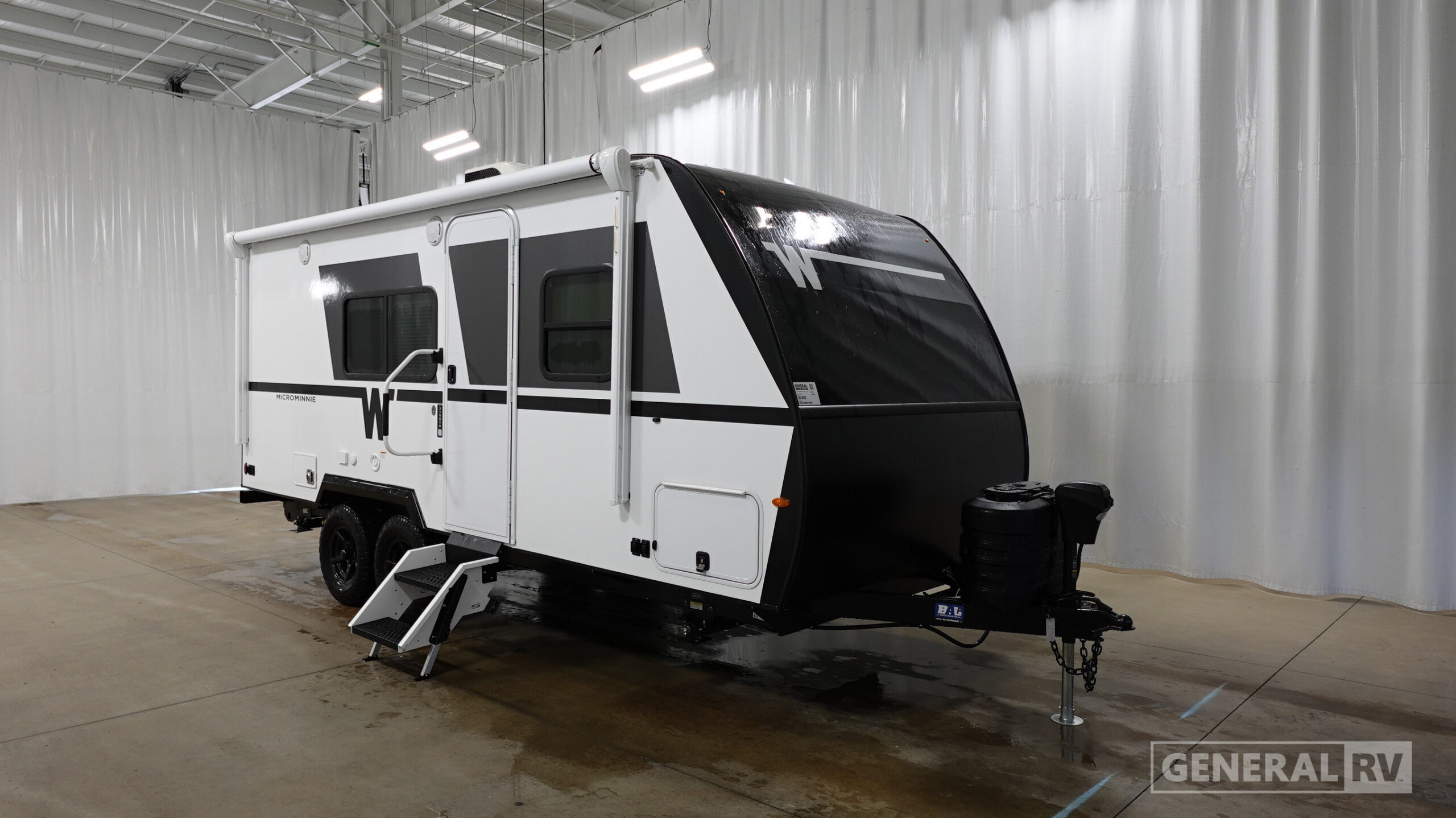 2027 Winnebago MICRO MINNIE 2108TB in birch run MI