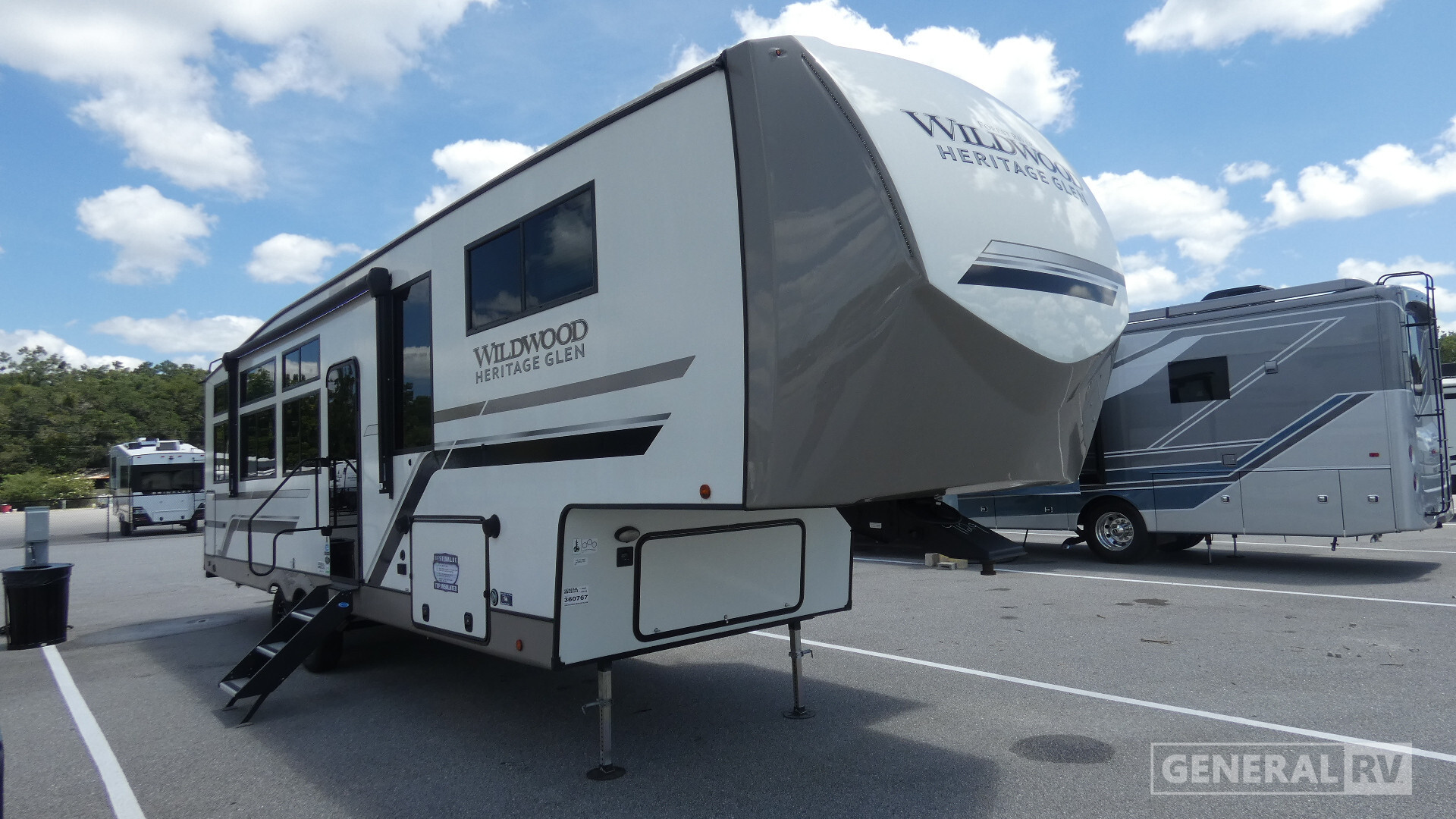 2024 Forest River Wildwood Heritage Glen 320VIEW RV