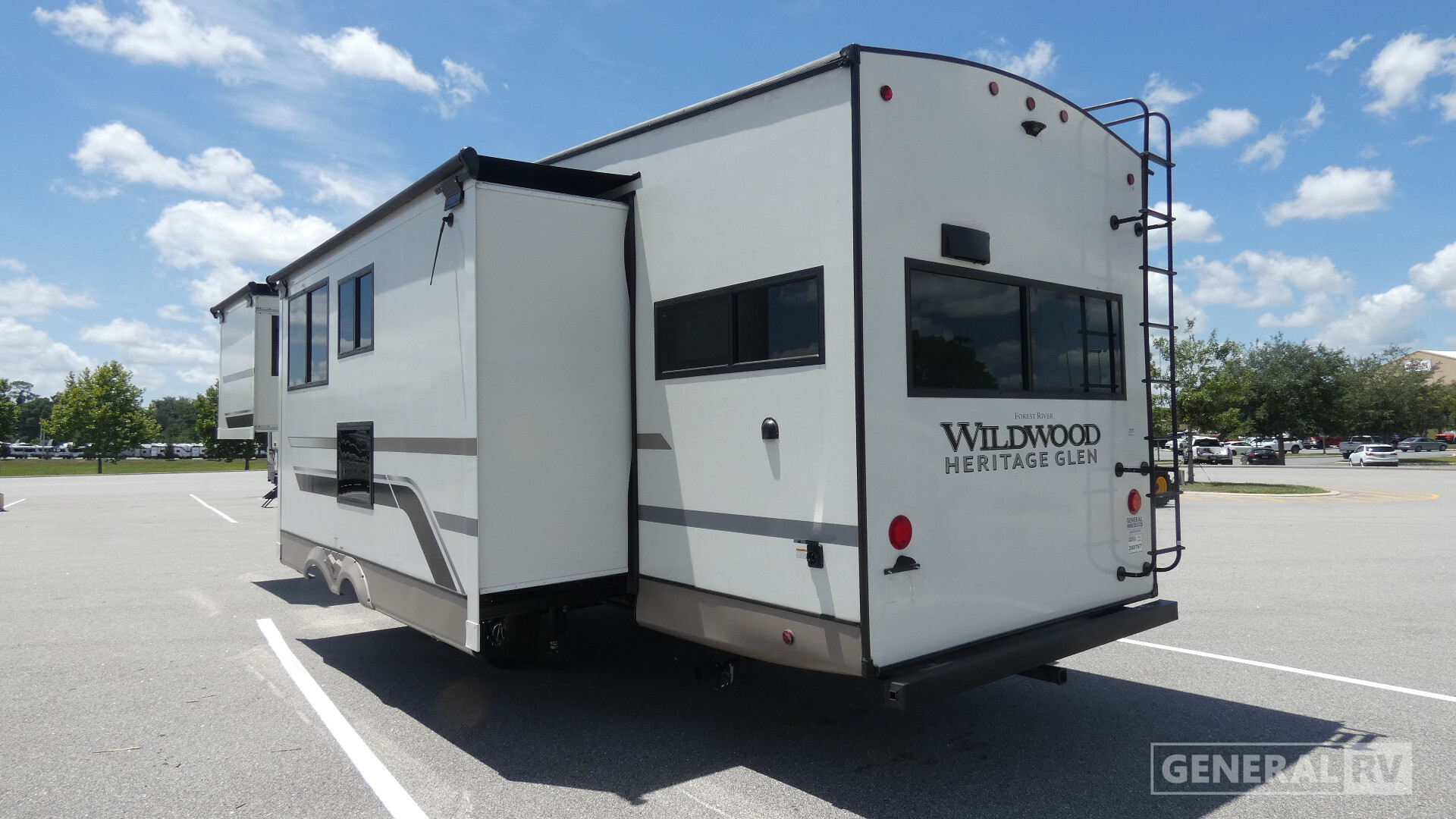 2024 Forest River Wildwood Heritage Glen 320VIEW in ocala FL
