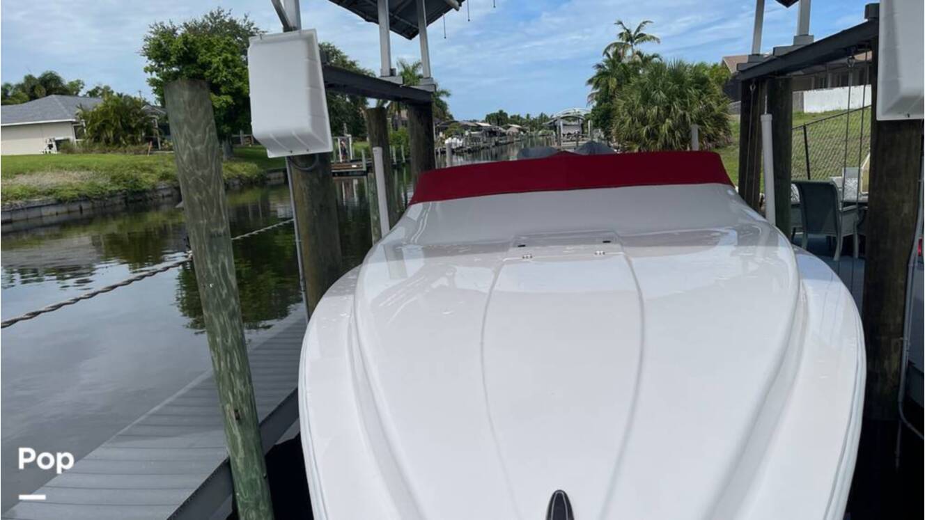 A photo of this 2026 Velocity 290SC