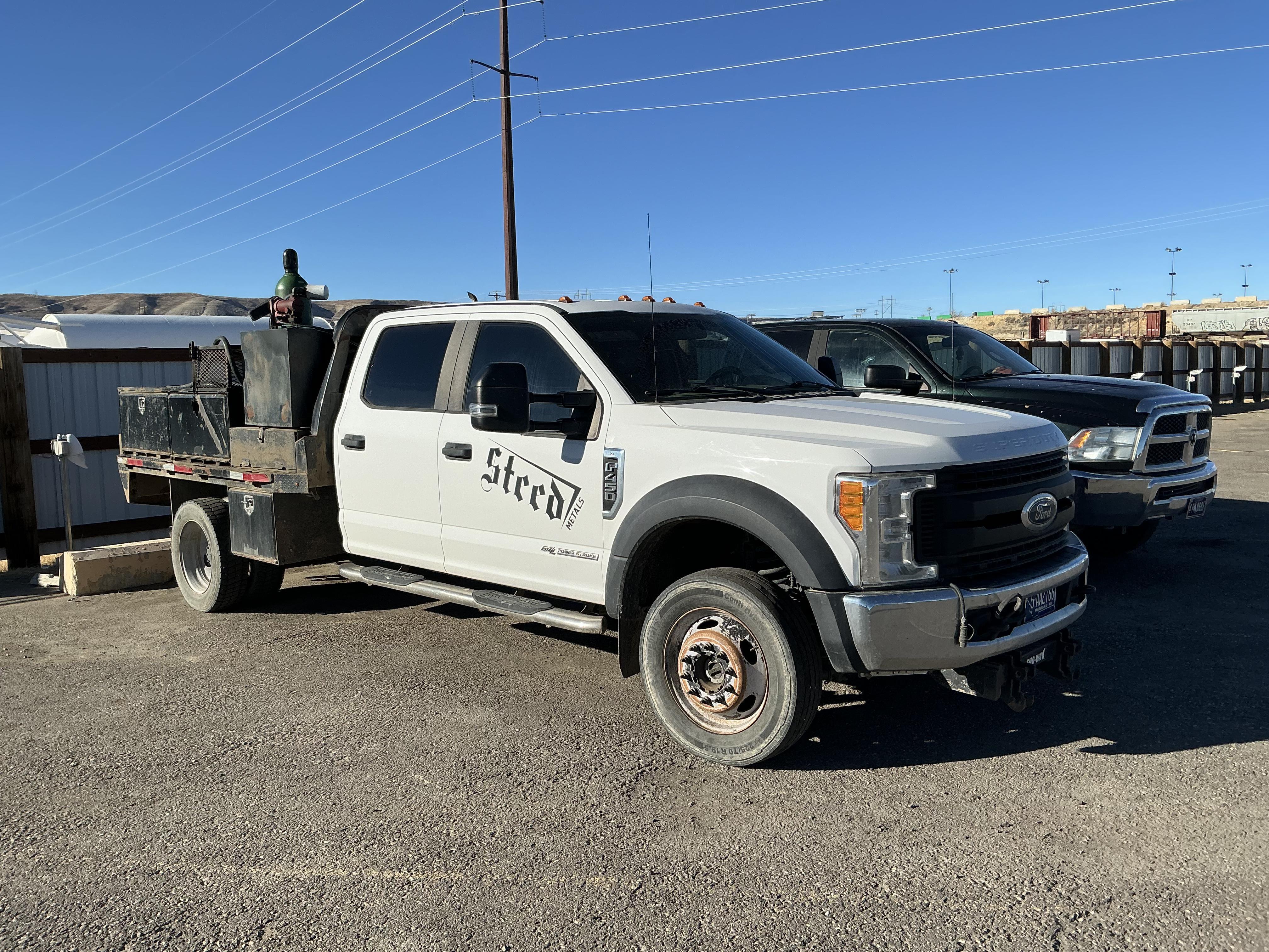 2017 FORD F-450 in Mineral Wells, TX