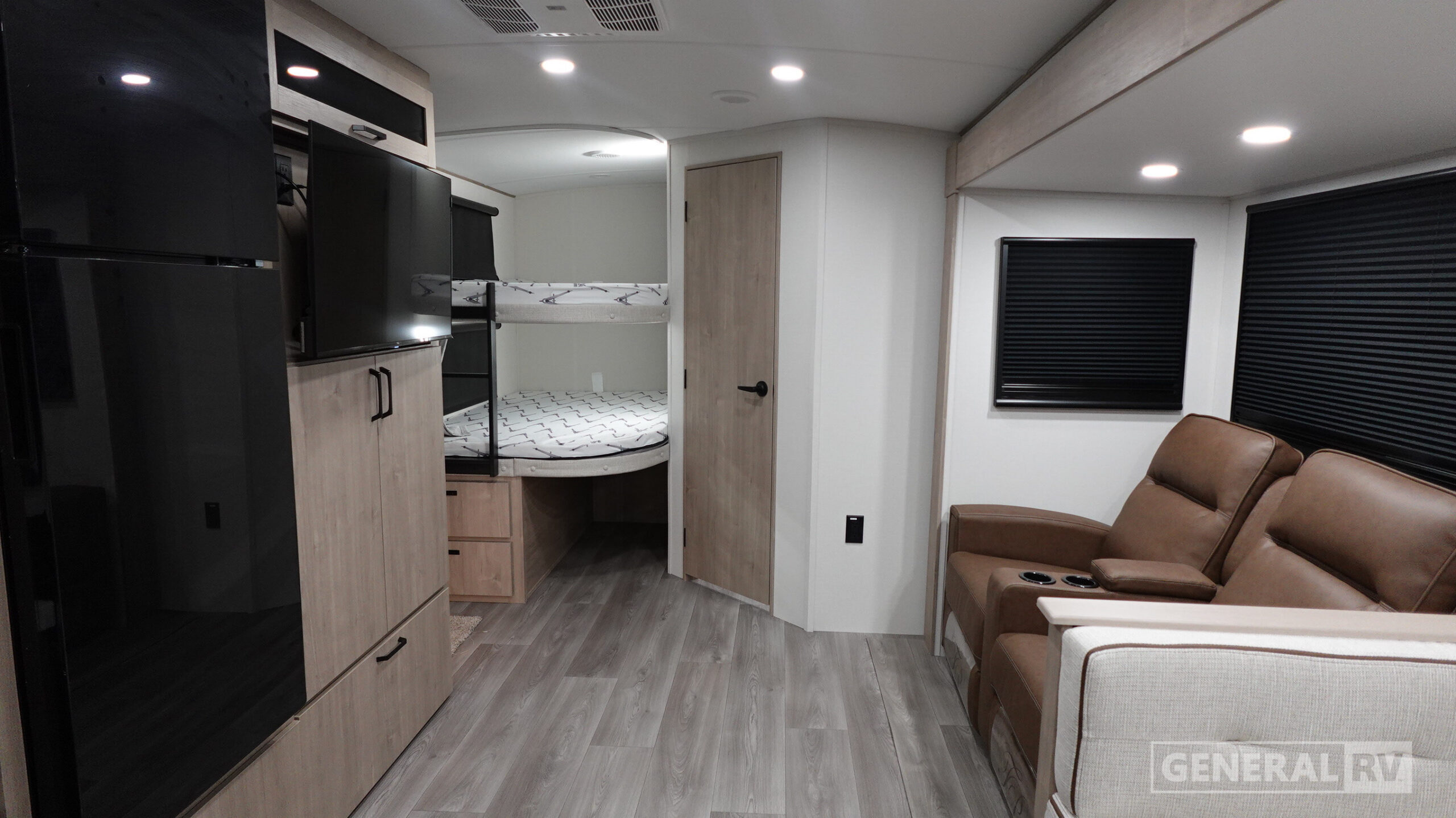 2026 Grand Design IMAGINE 2800BH in winter garden FL