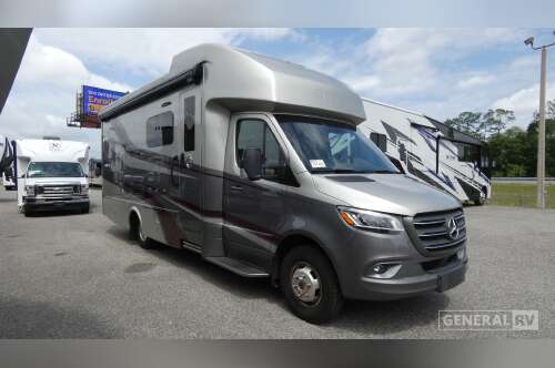 2021 Tiffin WAYFARER 25RW in orange park FL