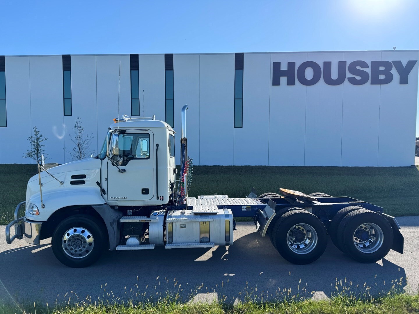 2016 MACK 600 in Ankeny, IA