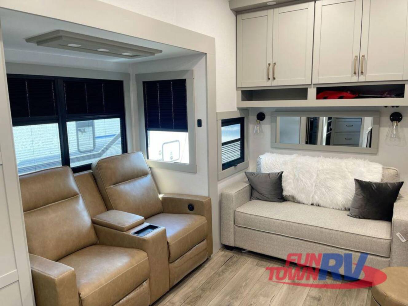 A photo of this 2026 Brinkley Model Z 2810