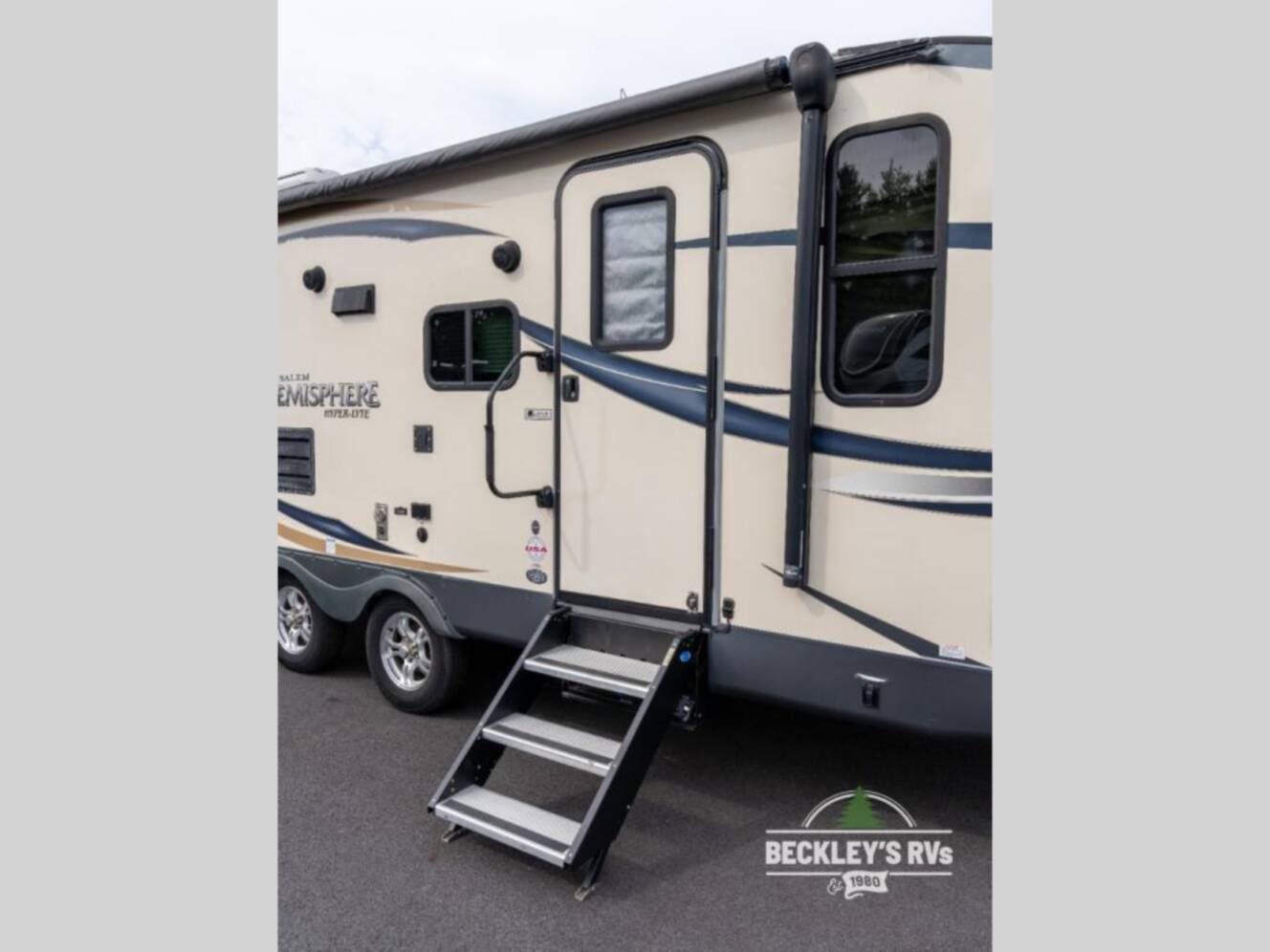 A photo of this 2016 Forest River Rv Salem Hemisphere Hyper-Lyte 24BHHL