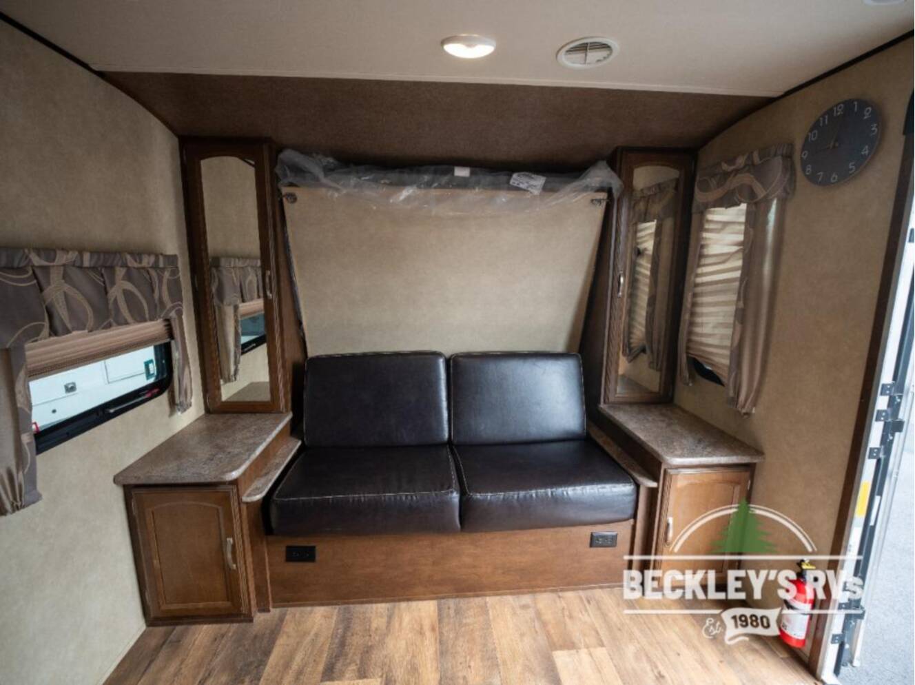 A photo of this 2016 Forest River Rv Salem Hemisphere Hyper-Lyte 24BHHL