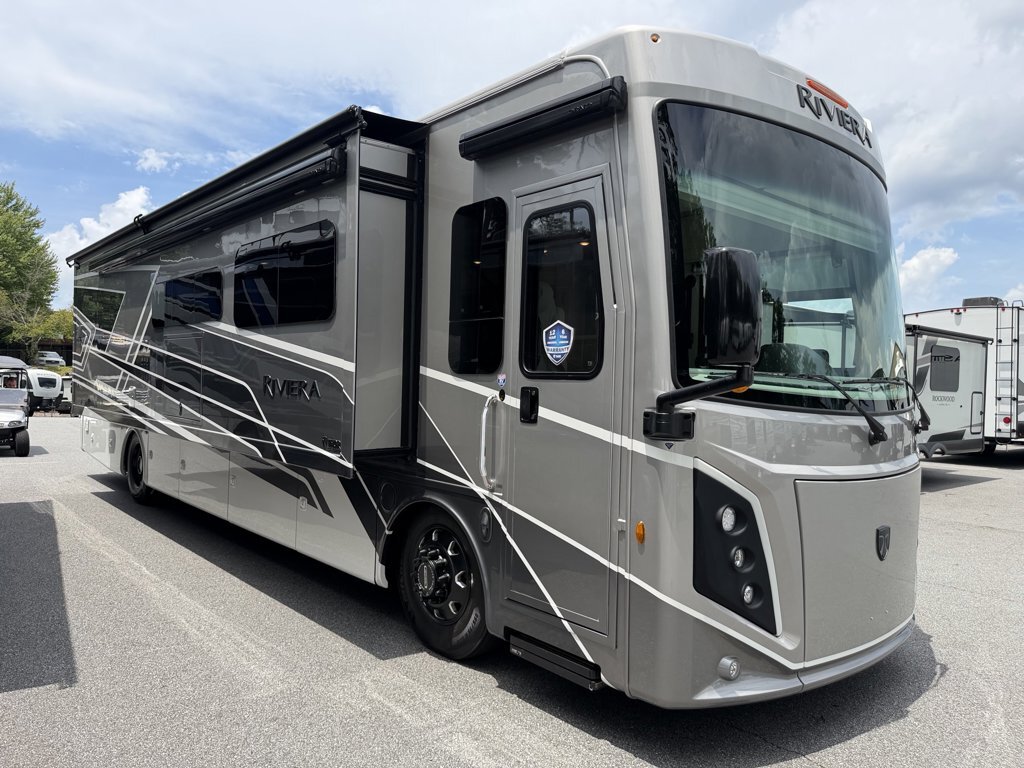 2027 Thor Motor Coach Riviera 38RB in acworth GA