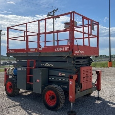 2018 SKYJACK SJ8841RT in Tukwila, WA