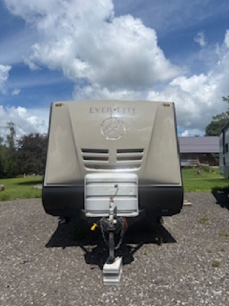 2010 Evergreen Ever-Lite 31Ds in brookville PA