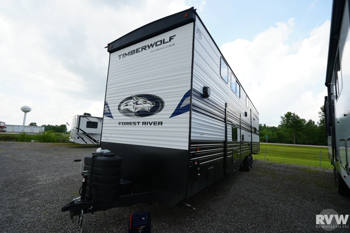 2027 Forest River Cherokee Timberwolf Destination 39JM in lakeview OH