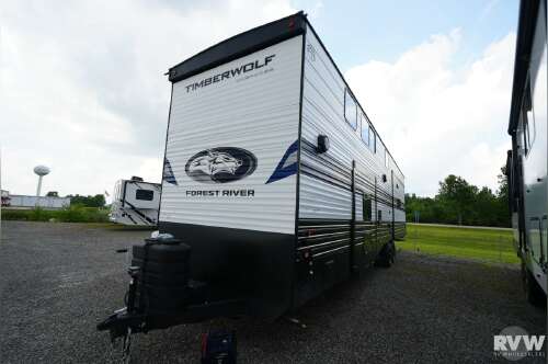 2027 Forest River Cherokee Timberwolf Destination 39JM in lakeview OH