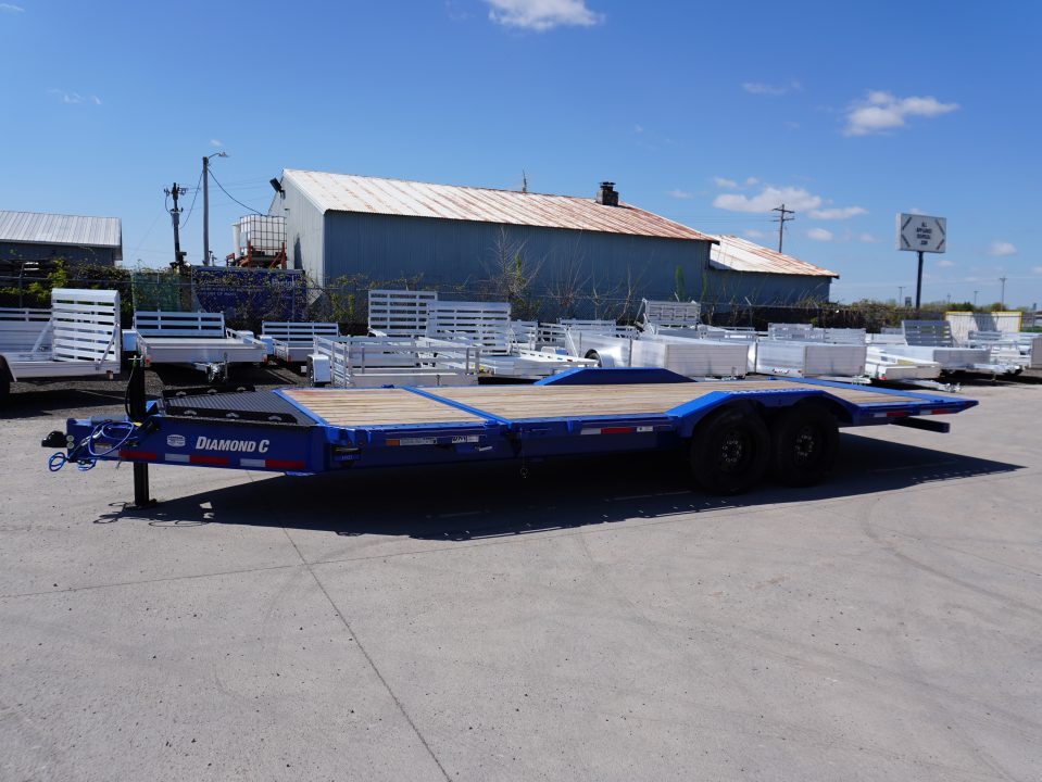 2026 Diamond C Trailers 22ft Tilt in East Bethel, MN